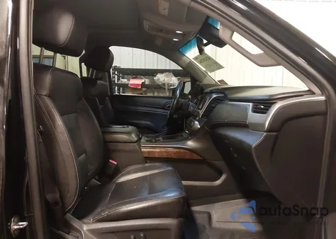 2015 Chevrolet Suburban K1500 Lt z USA, uszkodzony, nr VIN 1GNSKJKC8FR645779